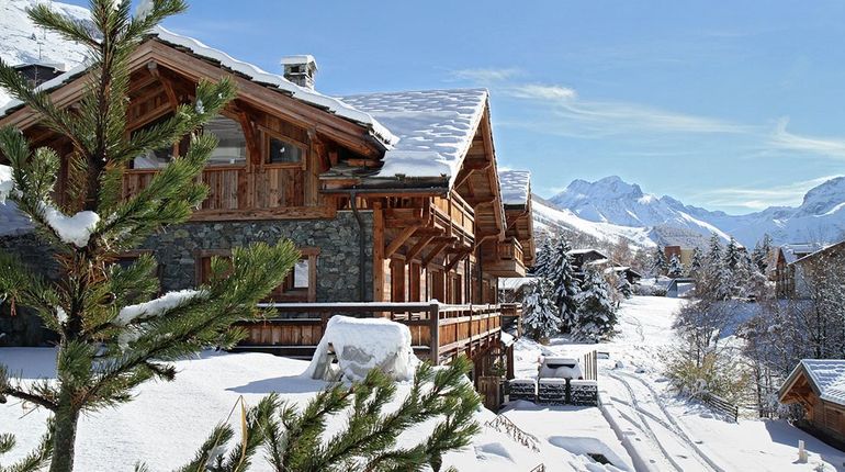Aussenansicht Unterkunft Skiurlaub Winter