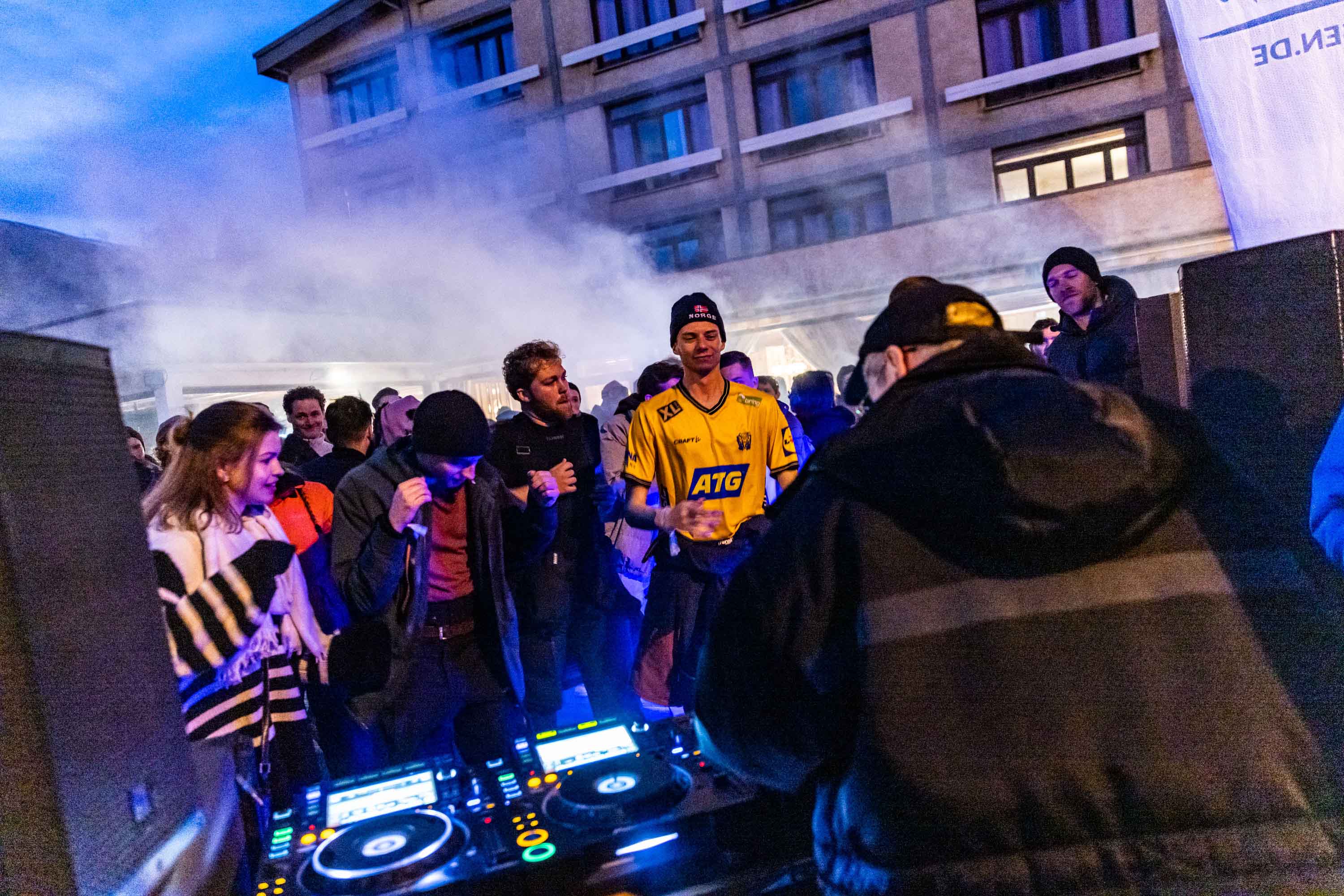 Snowbase Party Les Deux Alpes